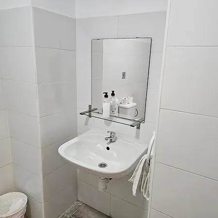 Guest house Mhrosa